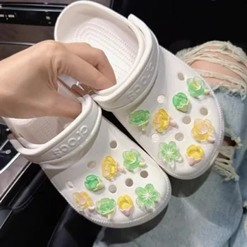 Moda Vse-ujemanje Čevlji čarobne gumbe za Croc Kakovosti Cela Croc Dekoracijo Risanka Srčkan DIY Maši Čevlje, Sponke Trend Novih Turistov